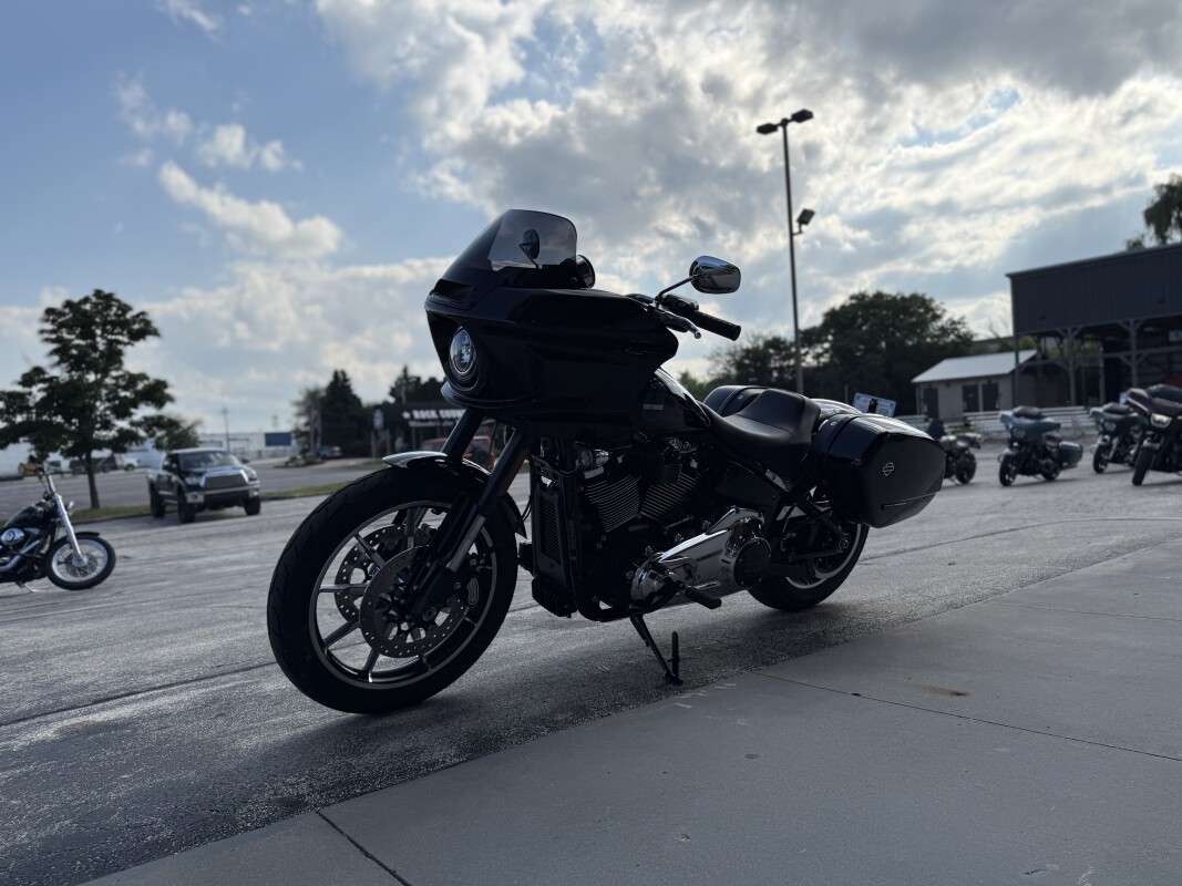 2025 Low Rider ST - Photo 7