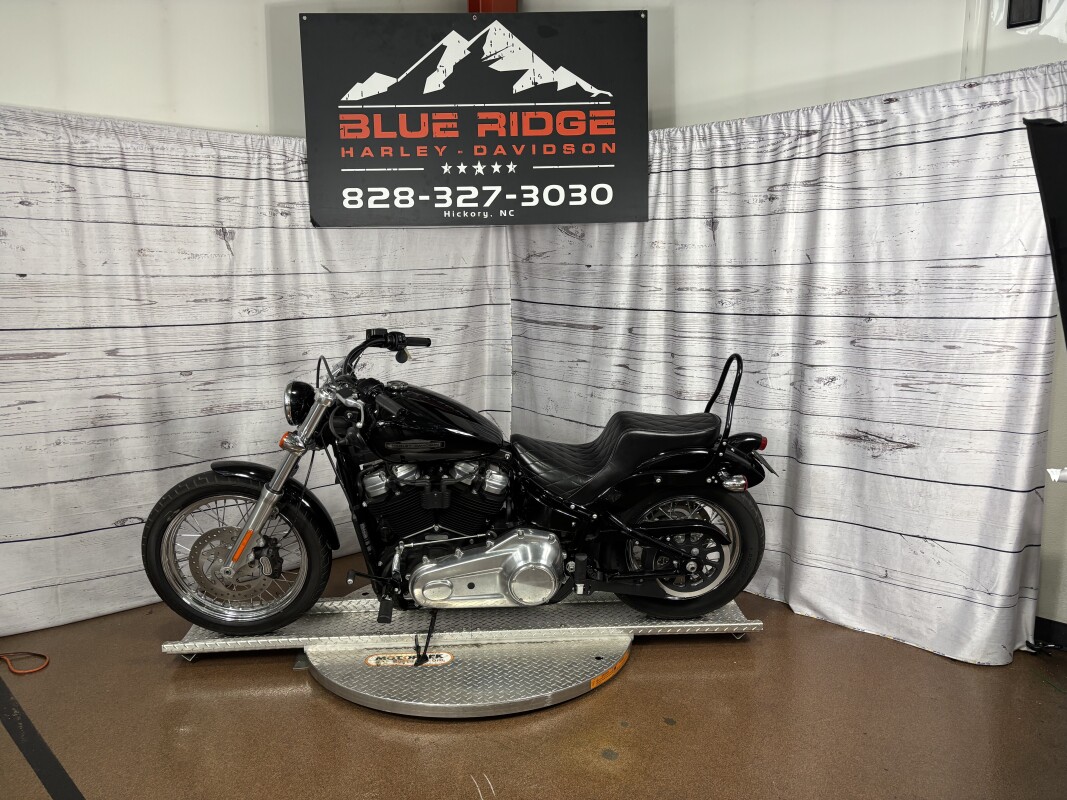 2021 Softail Standard – Classic Bobber Look - Photo 5