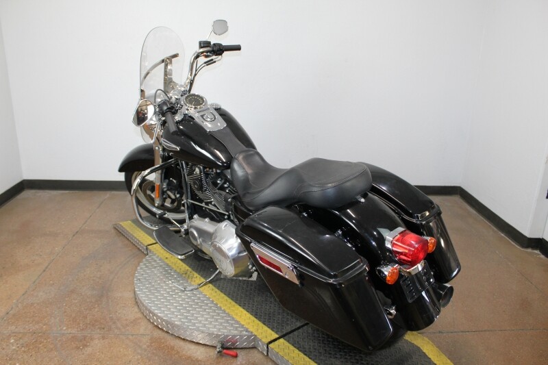 Harley-Davidson Switchback 2016 FLD 308168N BLACK - Photo 6