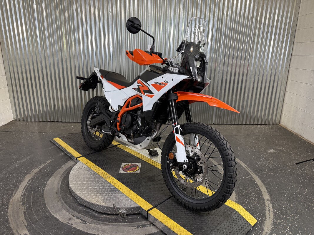 2025 KTM 390 Adventure R - Photo 2
