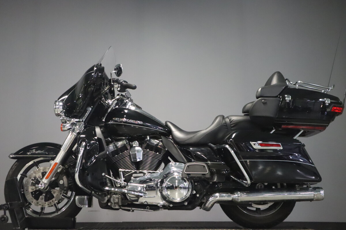 2016 Harley-Davidson Ultra Limited FLHTK - Photo 5