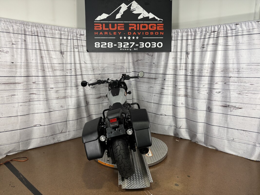 2024 Nightster Special – Agile and Tech-Savvy Ride - Photo 7