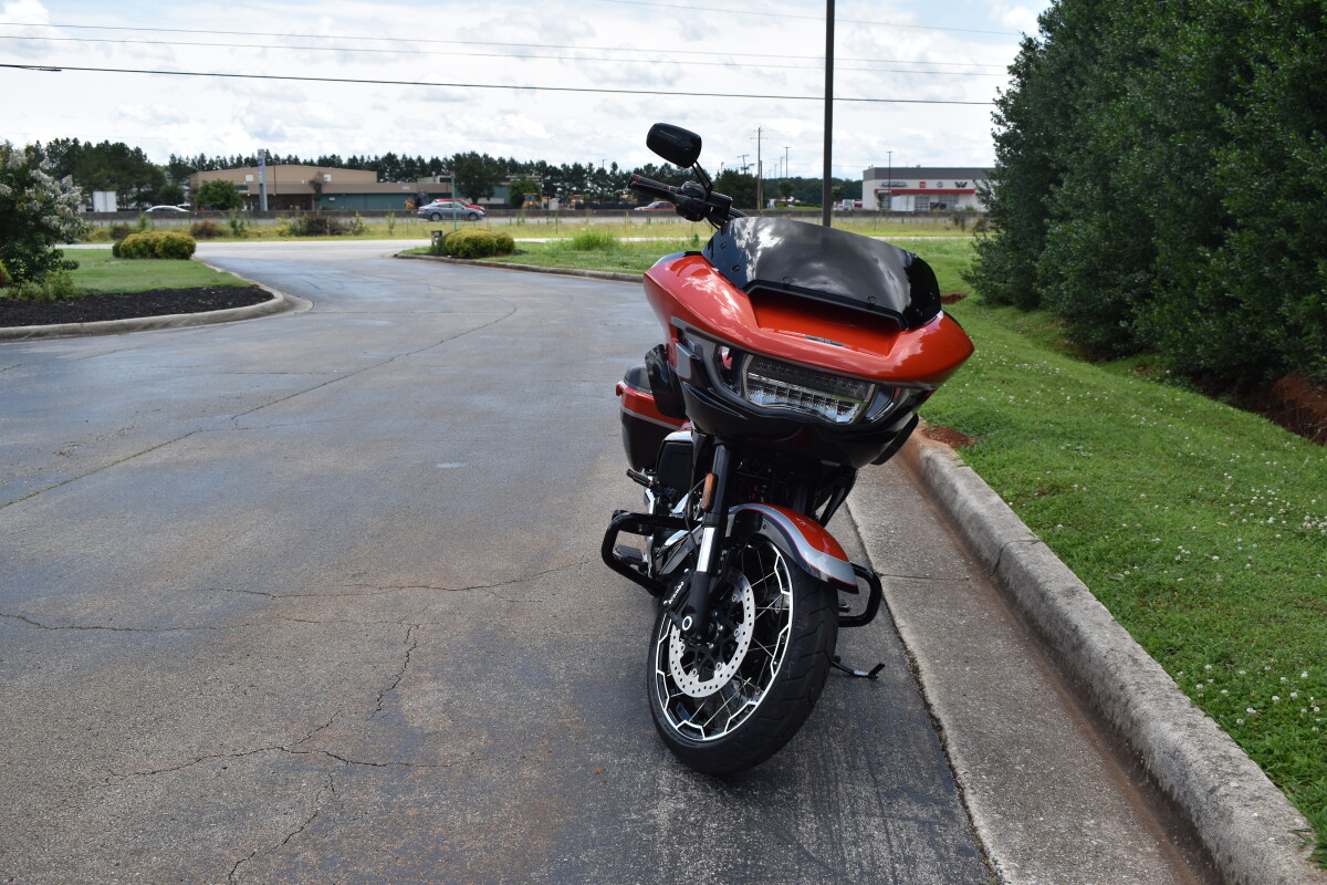 2024 CVO Road Glide – Elite Touring Performance - Photo 3