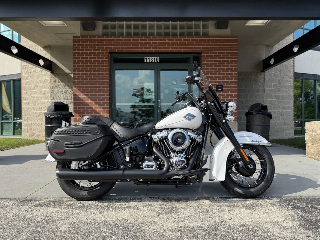 2025 Harley-Davidson Heritage Classic FLHC