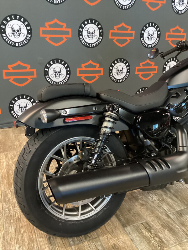 RH975S 2025 Nightster Special - Photo 2