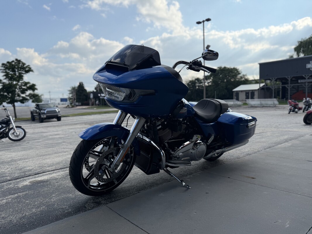 2025 Harley-Davidson Road Glide FLTRX - Photo 7