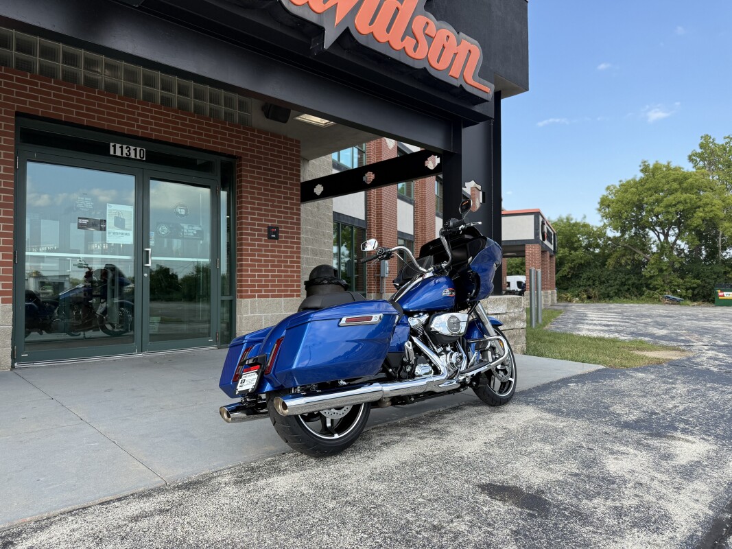 2025 Harley-Davidson Road Glide FLTRX - Photo 3