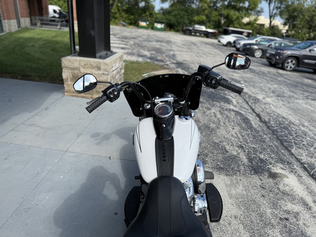 2025 Harley-Davidson Heritage Classic FLHC - Photo 5