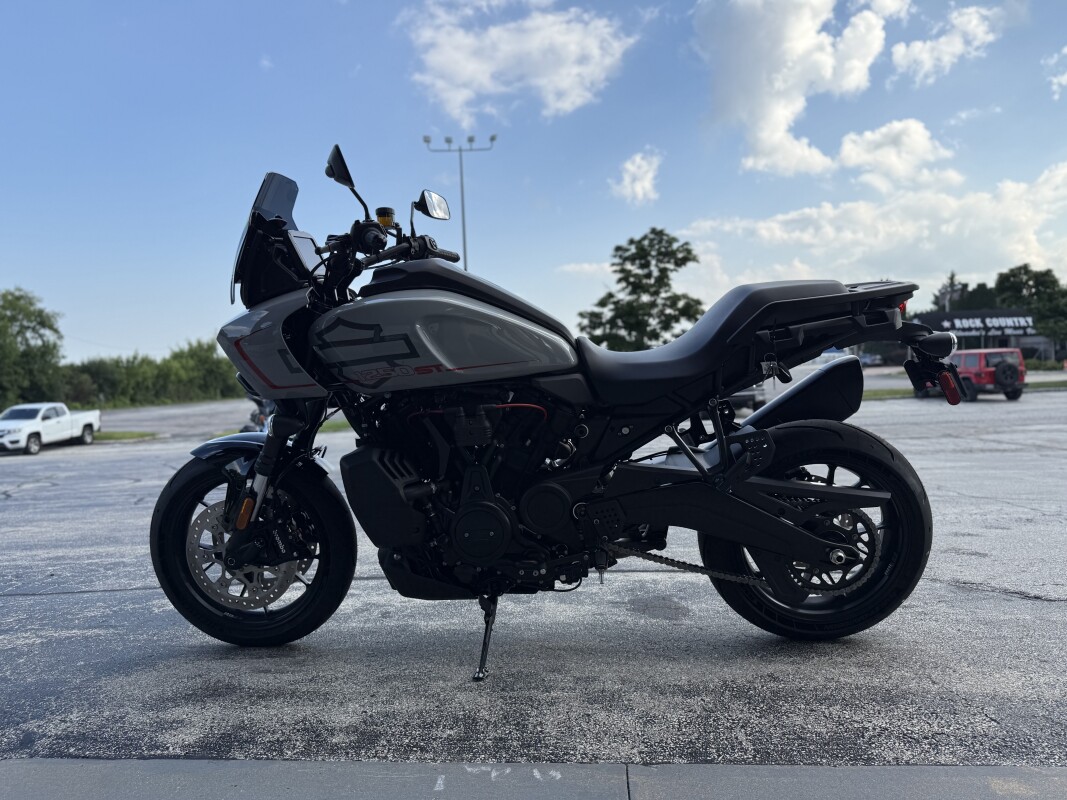 2025 Harley-Davidson CVO Pan America RA1250SE - Photo 6