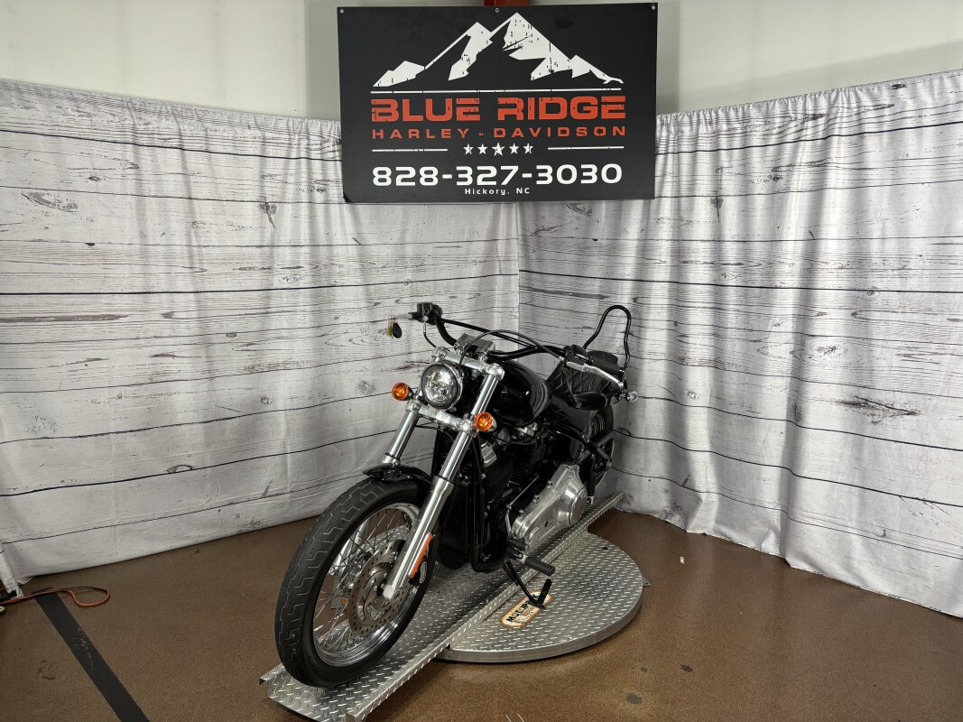 2021 Softail Standard – Classic Bobber Look - Photo 4