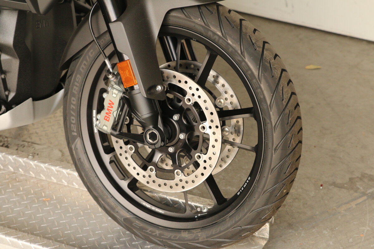 2025 BMW R 1300 GS Adventure - Photo 3