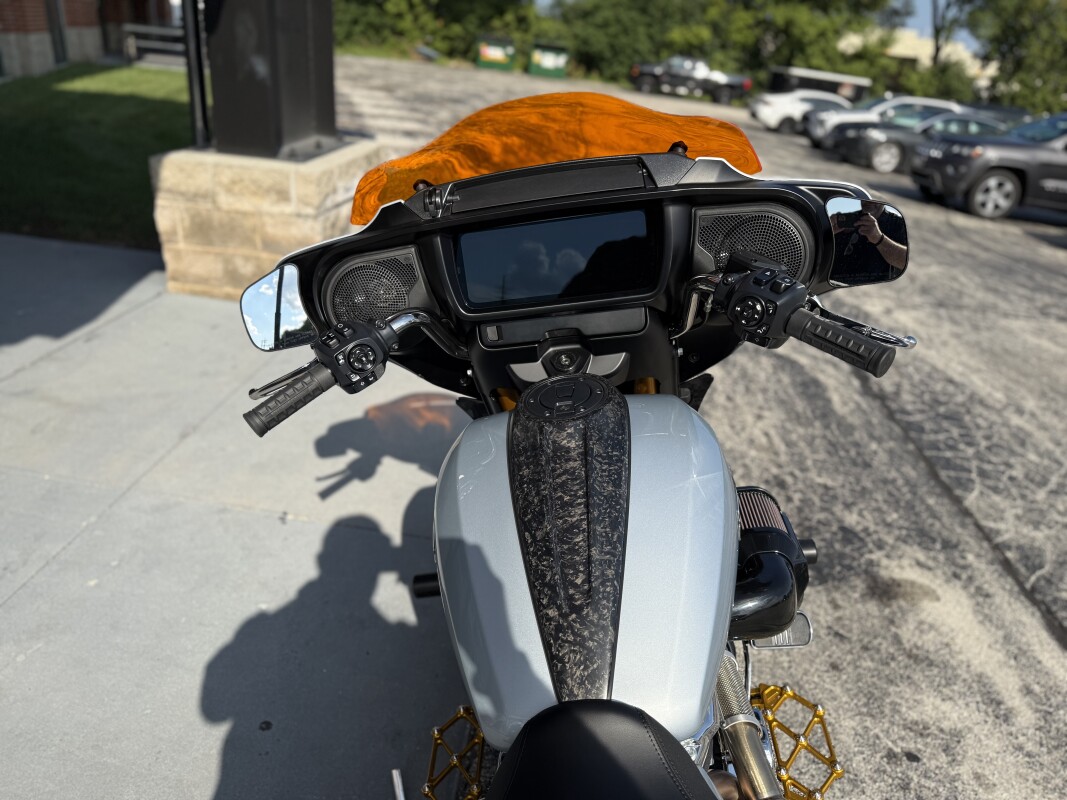 2025 Harley-Davidson Street Glide Custom Build - Photo 8