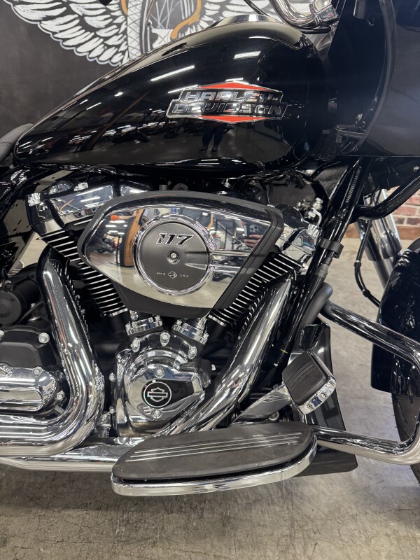 2025 Harley-Davidson Road Glide FLTRX - Photo 2
