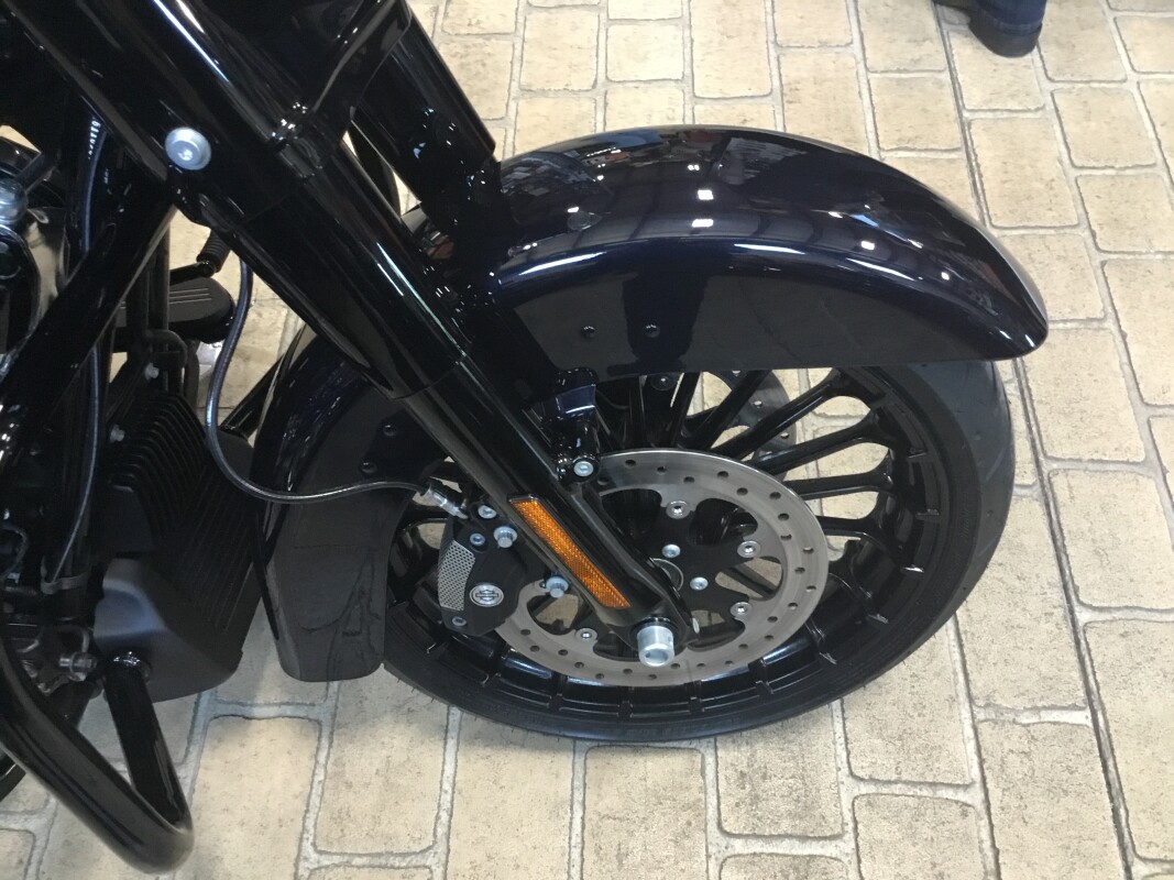 2019 Harley-Davidson Road King Special Midnight Blue - Photo 3