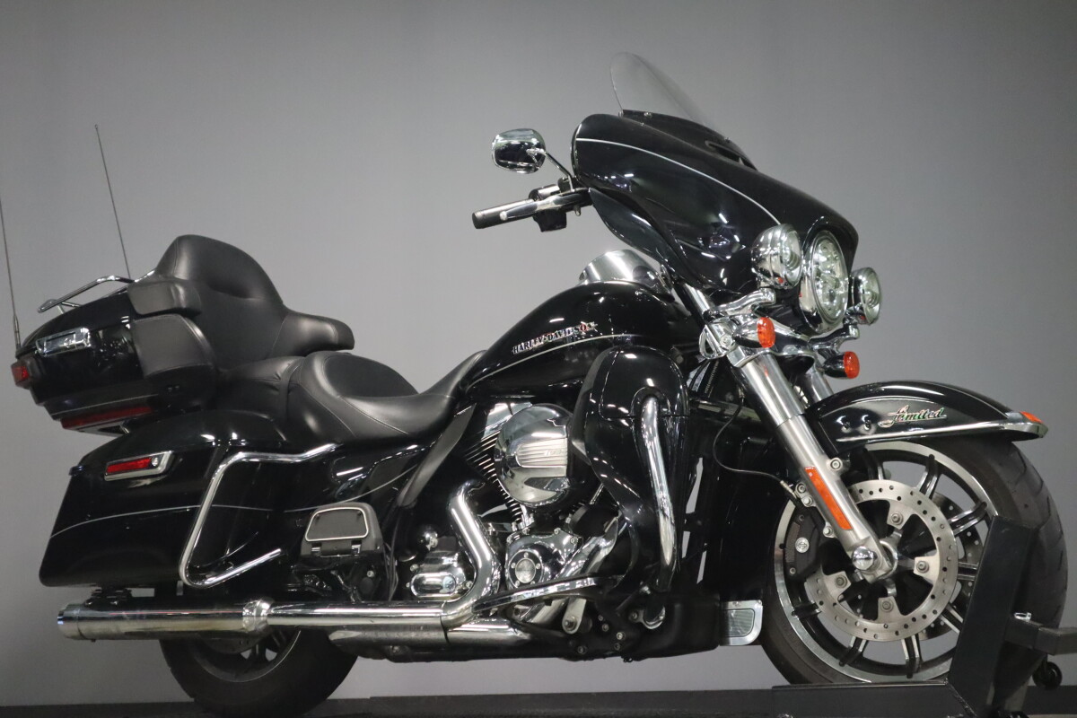 2016 Harley-Davidson Ultra Limited FLHTK - Photo 2