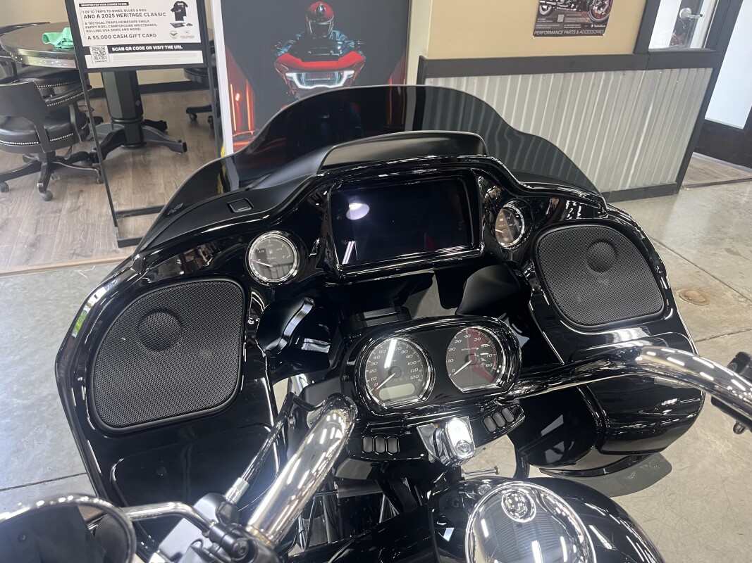 2024 Harley-Davidson Road Glide 3 FLTRT - Photo 10