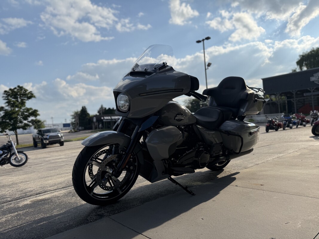 2025 Harley-Davidson Street Glide Ultra FLHXU - Photo 7
