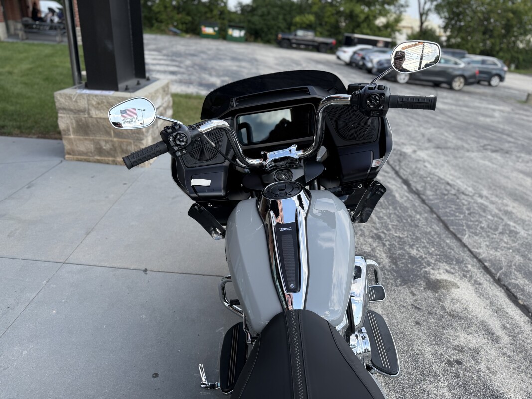 2025 Harley-Davidson Road Glide FLTRX - Photo 5