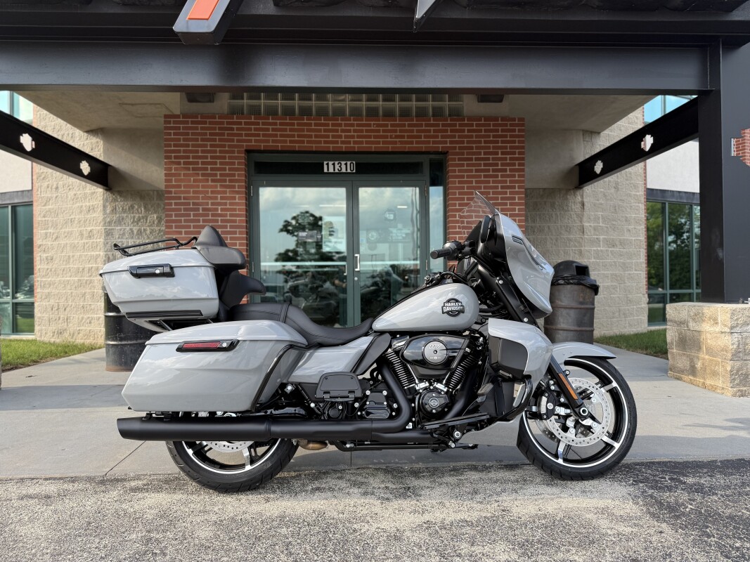 2025 Harley-Davidson Street Glide Ultra FLHXU