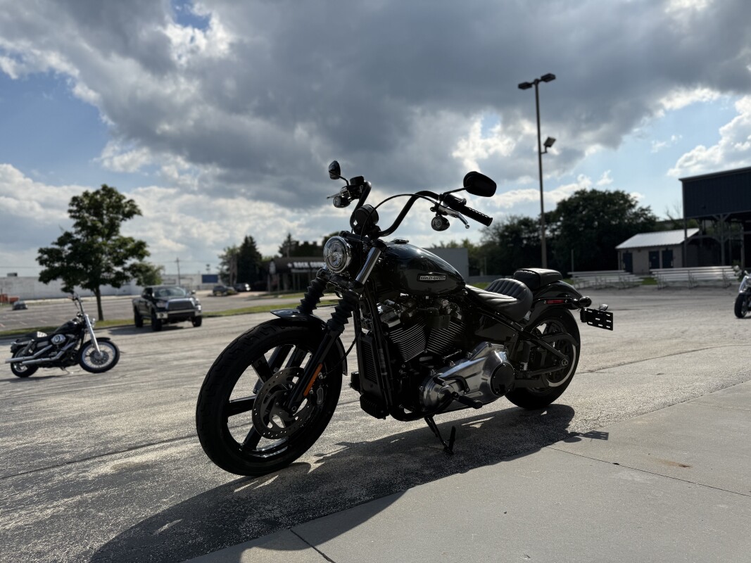 2025 Street Bob - Photo 6