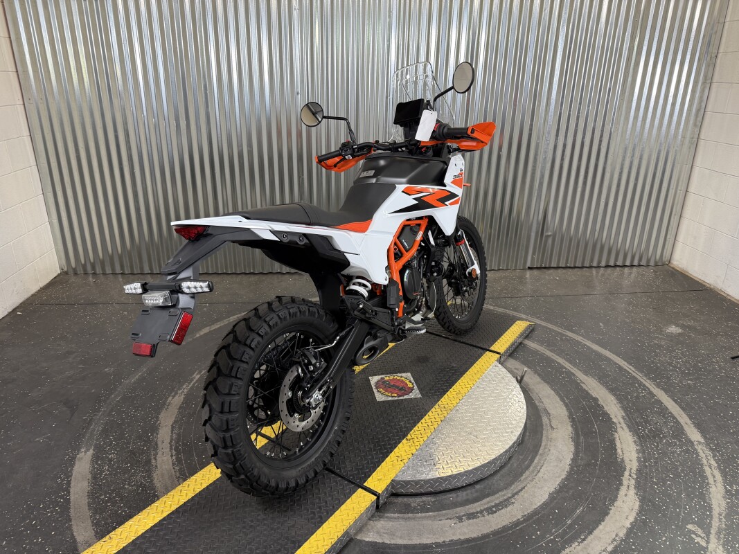2025 KTM 390 Adventure R - Photo 3