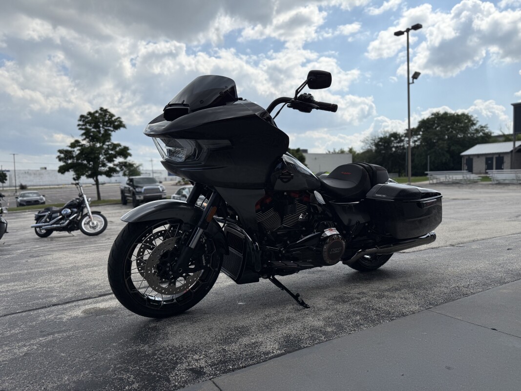 2025 Harley-Davidson CVO Road Glide ST FLTRXSTSE Mercury Silver - Photo 7