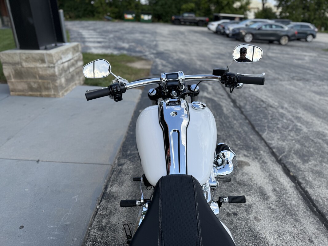 2024 Harley-Davidson Breakout 117 FXBR WHITE ONYX PRL - Photo 5