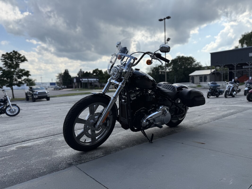 2024 Harley-Davidson Softail Standard FXST VIVID BLK - Photo 7