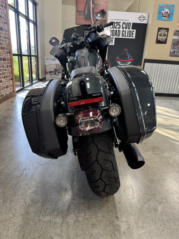 2025 Harley-Davidson Low Rider ST FXLRST - Photo 8