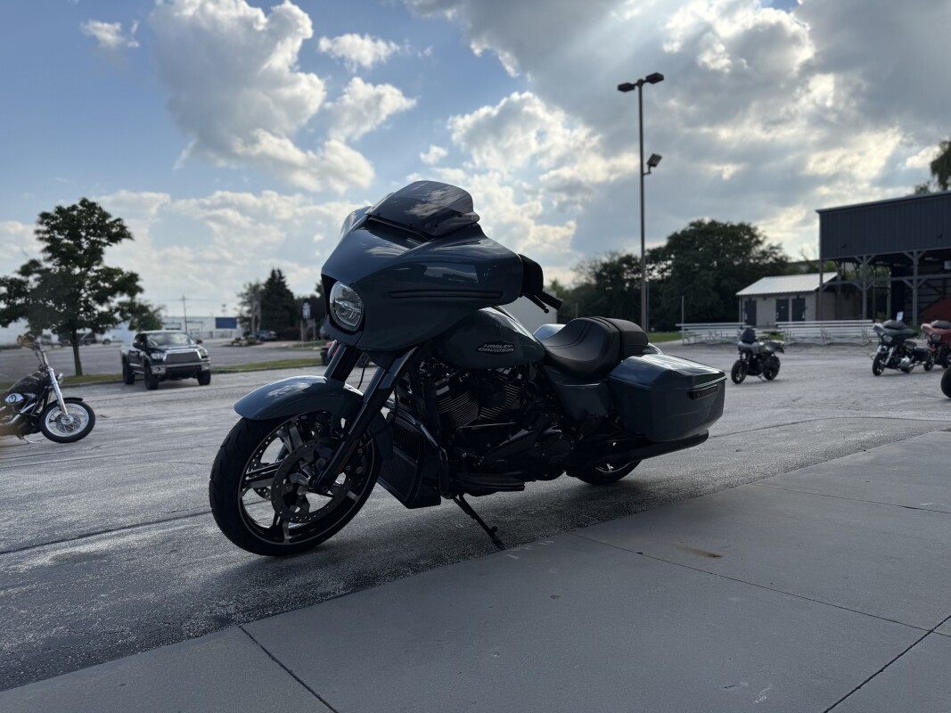 2024 Harley-Davidson Street Glide FLHX SHARKSKIN BLUE - Photo 7