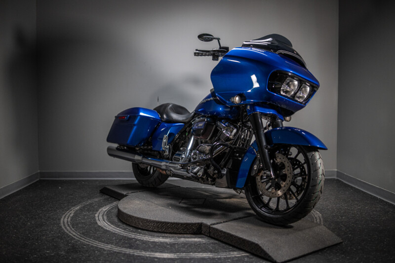 2017 Road Glide® Special (FLTRXS)