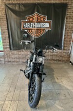 2025 Harley-Davidson® Street Bob® FXBB Vivid Black w/Laced Wheels thumb 3