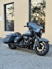 2022 Harley-Davidson® Street Glide® Special FLHXS thumb 2