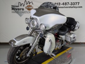 2008 Harley-Davidson® Electra Glide® Classic Two-Tone White Gold Pearl/Pewter Pearl thumb 0