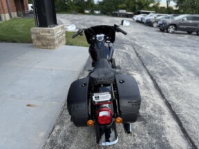 2024 Harley-Davidson<sup>®</sup> Heritage Classic FLHCS VIVID BLK thumb 1