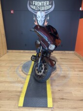 FLHXSE 2024 CVO™ Street Glide® thumb 0