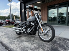 2024 Harley-Davidson<sup>®</sup> Softail<sup>®</sup> Standard FXST BILLIARD GRAY thumb 3