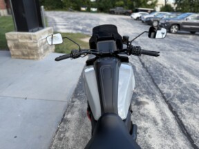 2025 Harley-Davidson® Pan America® 1250 ST Billiard Gray thumb 0