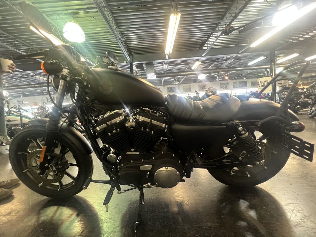 2021 Harley-Davidson Iron 883 Black Denim XL883N - Photo 9
