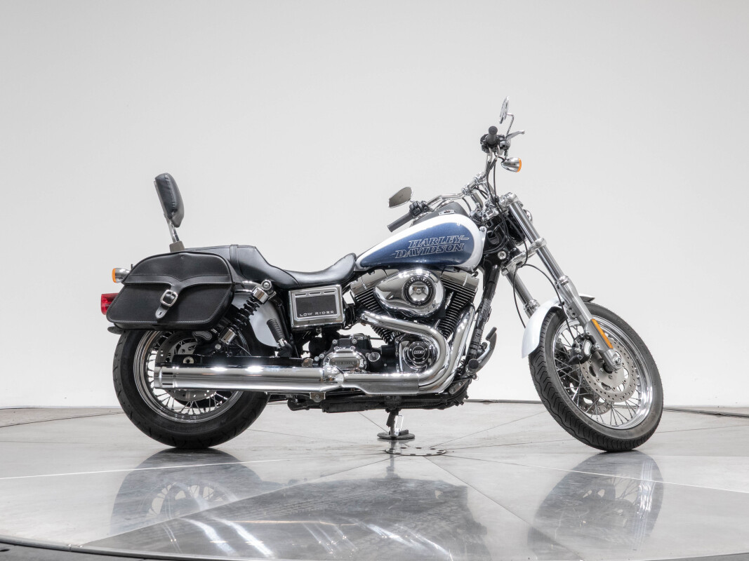 2015 Harley-Davidson FXDL103 Dyna Low Rider in White Hot Pearl and Blue Hot Pearl with 5725 miles