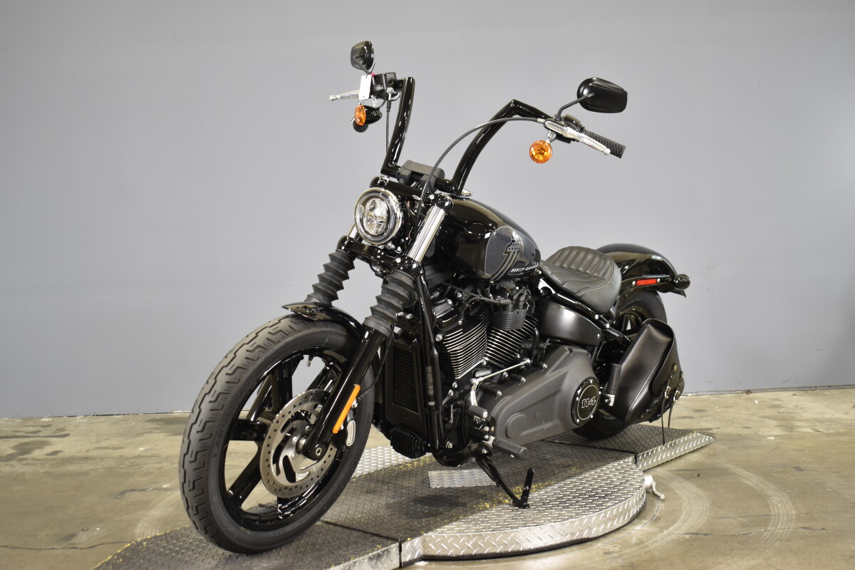 2024 Harley-Davidson Street Bob 114 FXBBS - Photo 4