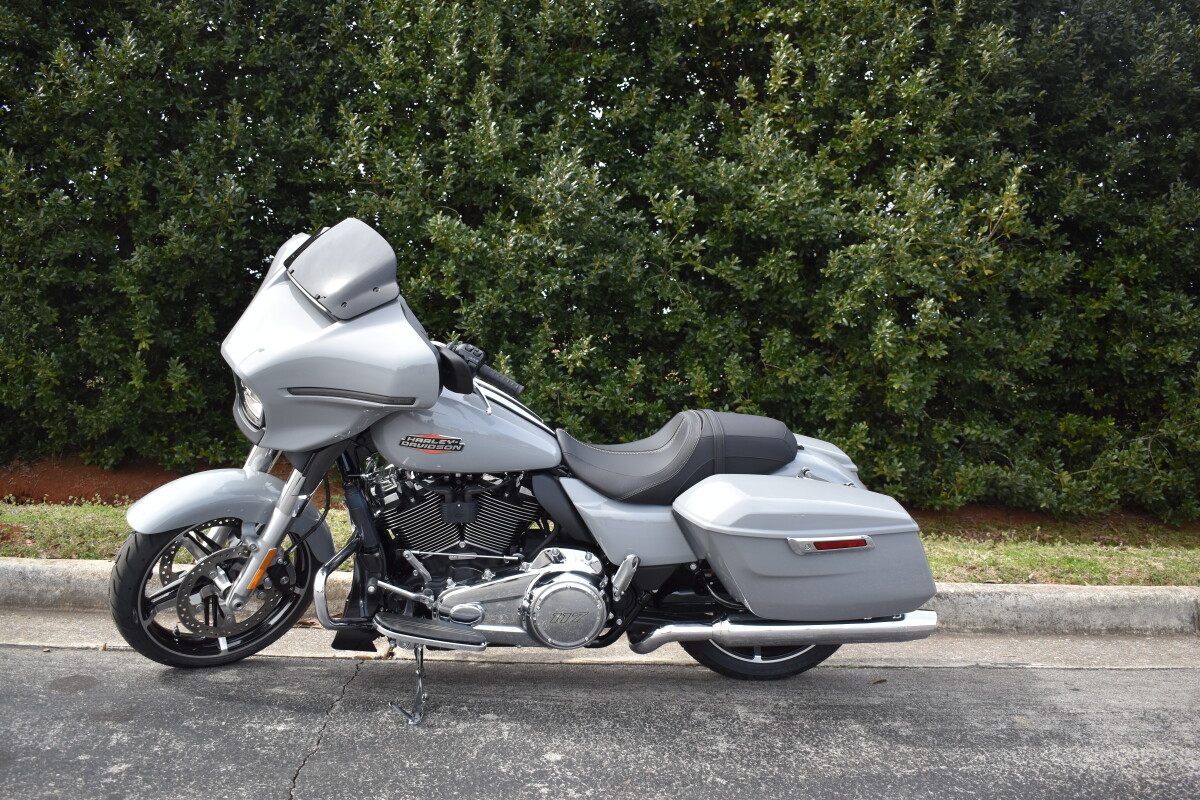 2025 Harley-Davidson Street Glide - Photo 7