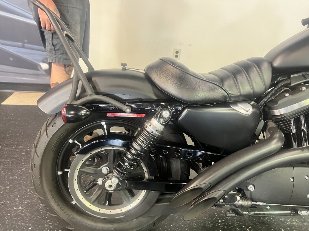 2021 Harley-Davidson Iron 883 Black Denim XL883N - Photo 7