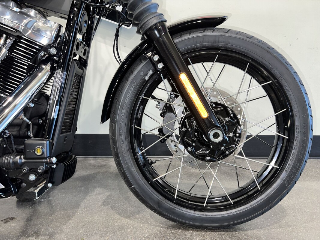 2025 Harley-Davidson Street Bob FXBB - Photo 3
