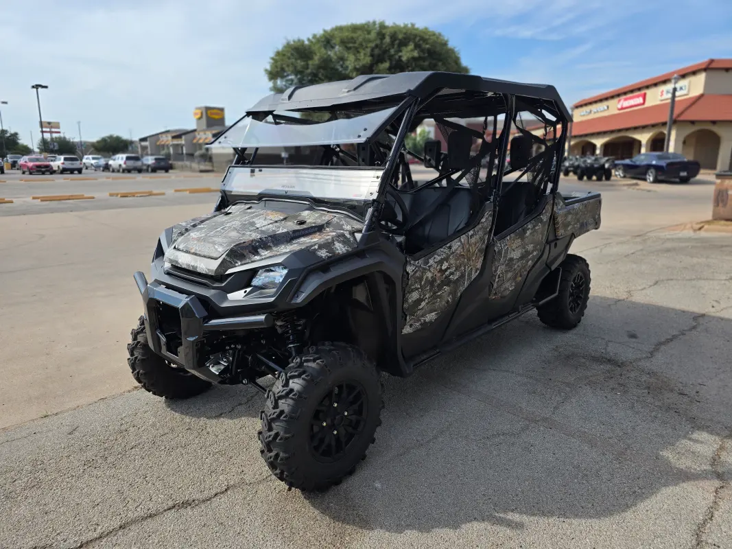 2025 Honda Pioneer 1000-6 Deluxe Crew - Photo 4