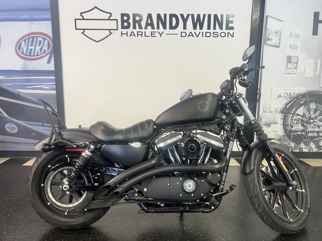 2025 Harley-Davidson Street Bob Vivid Black FXBB | Hannum's