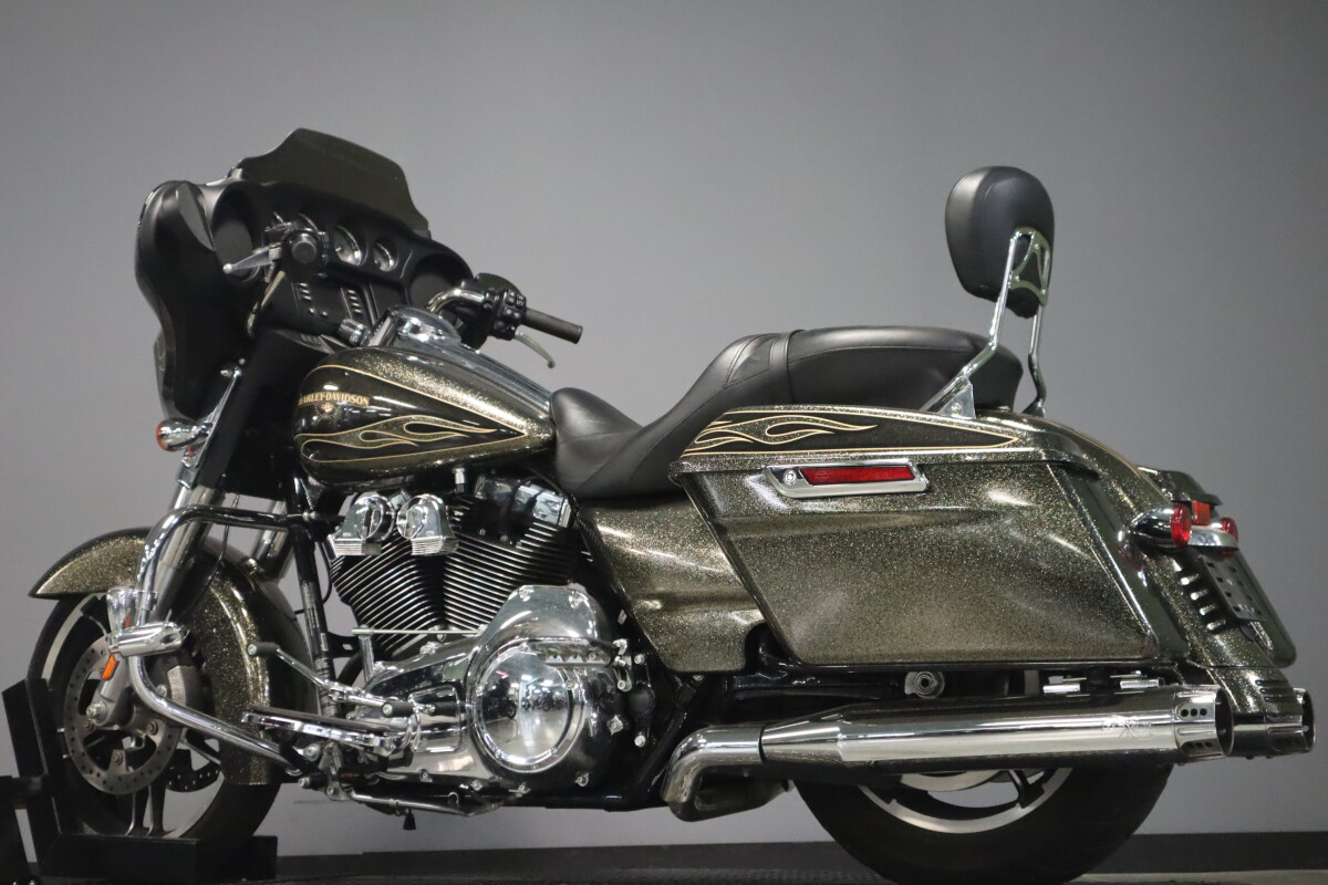 2016 Harley-Davidson Street Glide - Photo 6