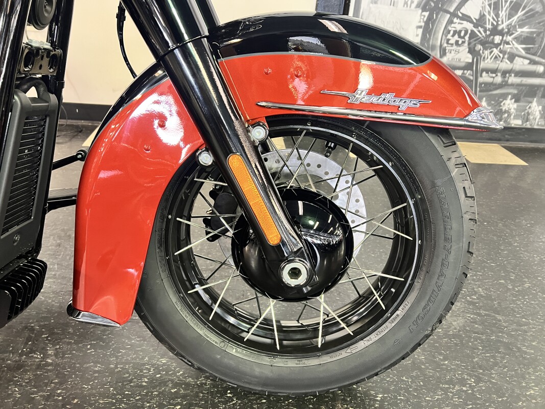 2025 Harley-Davidson Heritage Classic Whiskey Fire / Vivid Black FLHC - Photo 3