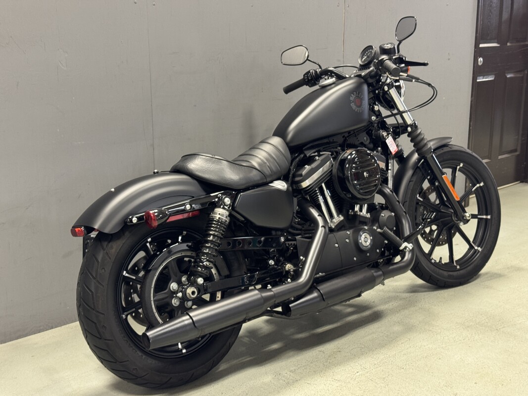 XL 883N 2022 Iron 883 - Photo 5