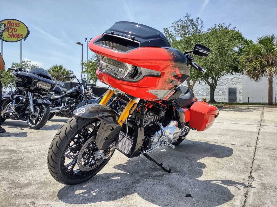 CVO Road Glide RR - Photo 7